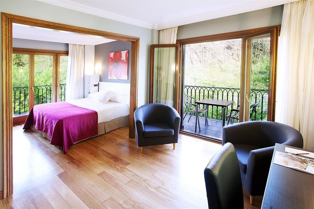 Hotel Venta De エチャラル エクステリア 写真